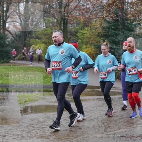 07.12.2025 - St. Pauli X-Mass-Run No. 15 Michael Burmester http://msf.ph/oto/9405401 07.12.2025 11:08:29 Laufen 15, 2283, 277, 3041, 2280, 3678 meine-sportfotos.de