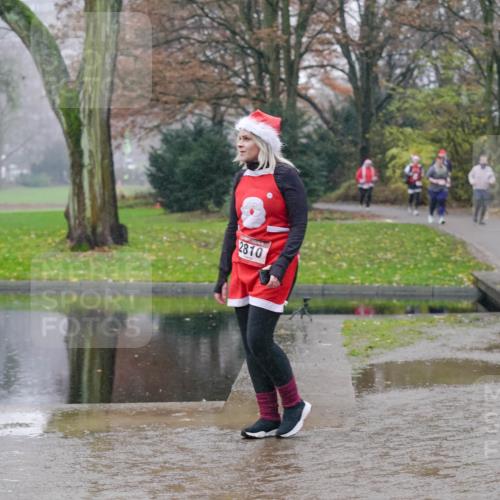 07.12.2025 - St. Pauli X-Mass-Run No. 15 Michael Burmester http://msf.ph/oto/9405411 07.12.2025 11:08:33 Laufen 2810 meine-sportfotos.de