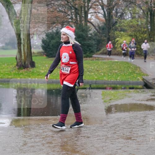 07.12.2025 - St. Pauli X-Mass-Run No. 15 Michael Burmester http://msf.ph/oto/9405412 07.12.2025 11:08:33 Laufen 2810 meine-sportfotos.de
