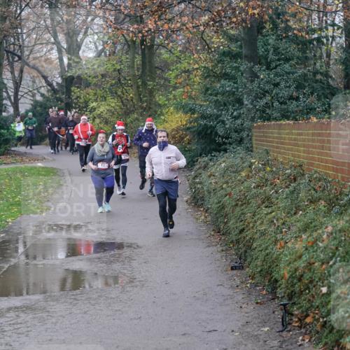 07.12.2025 - St. Pauli X-Mass-Run No. 15 Michael Burmester http://msf.ph/oto/9405415 07.12.2025 11:08:40 Laufen  meine-sportfotos.de