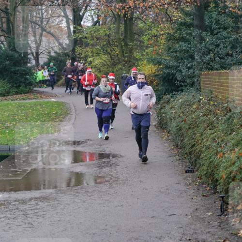 07.12.2025 - St. Pauli X-Mass-Run No. 15 Michael Burmester http://msf.ph/oto/9405419 07.12.2025 11:08:41 Laufen 12, 239 meine-sportfotos.de