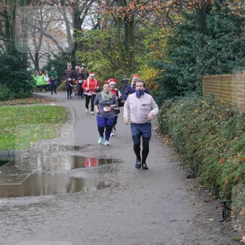 07.12.2025 - St. Pauli X-Mass-Run No. 15 Michael Burmester http://msf.ph/oto/9405421 07.12.2025 11:08:41 Laufen  meine-sportfotos.de