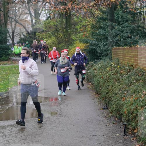 07.12.2025 - St. Pauli X-Mass-Run No. 15 Michael Burmester http://msf.ph/oto/9405423 07.12.2025 11:08:43 Laufen 12 meine-sportfotos.de
