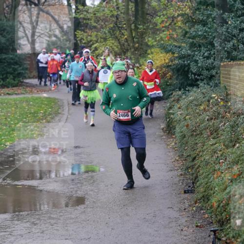 07.12.2025 - St. Pauli X-Mass-Run No. 15 Michael Burmester http://msf.ph/oto/9405468 07.12.2025 11:08:58 Laufen 2466 meine-sportfotos.de