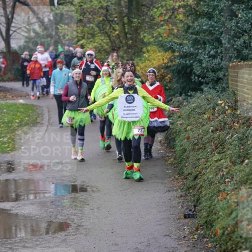 07.12.2025 - St. Pauli X-Mass-Run No. 15 Michael Burmester http://msf.ph/oto/9405473 07.12.2025 11:09:00 Laufen 103, 49, 73 meine-sportfotos.de