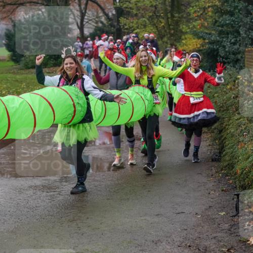07.12.2025 - St. Pauli X-Mass-Run No. 15 Michael Burmester http://msf.ph/oto/9405490 07.12.2025 11:09:04 Laufen 73, 260, 349 meine-sportfotos.de