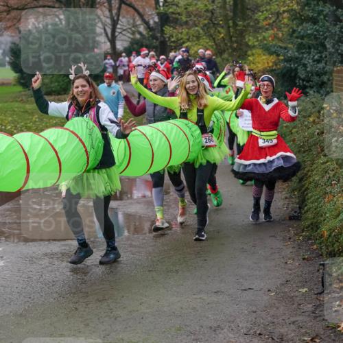 07.12.2025 - St. Pauli X-Mass-Run No. 15 Michael Burmester http://msf.ph/oto/9405491 07.12.2025 11:09:05 Laufen 73, 260, 349 meine-sportfotos.de