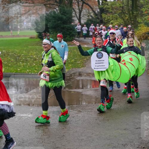 07.12.2025 - St. Pauli X-Mass-Run No. 15 Michael Burmester http://msf.ph/oto/9405506 07.12.2025 11:09:07 Laufen 349, 56, 72, 181 meine-sportfotos.de