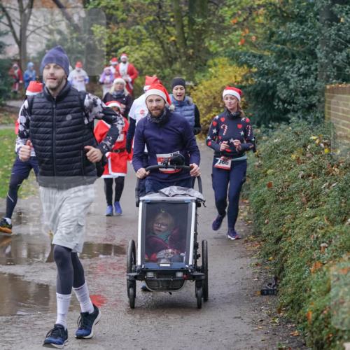 07.12.2025 - St. Pauli X-Mass-Run No. 15 Michael Burmester http://msf.ph/oto/9405534 07.12.2025 11:09:13 Laufen 166 meine-sportfotos.de