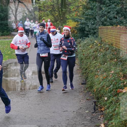 07.12.2025 - St. Pauli X-Mass-Run No. 15 Michael Burmester http://msf.ph/oto/9405542 07.12.2025 11:09:16 Laufen 3169, 4823, 166 meine-sportfotos.de