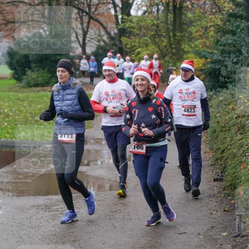 07.12.2025 - St. Pauli X-Mass-Run No. 15 Michael Burmester http://msf.ph/oto/9405544 07.12.2025 11:09:17 Laufen 4823, 166 meine-sportfotos.de
