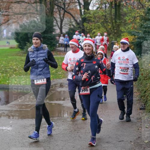 07.12.2025 - St. Pauli X-Mass-Run No. 15 Michael Burmester http://msf.ph/oto/9405546 07.12.2025 11:09:17 Laufen 166, 16, 4823 meine-sportfotos.de
