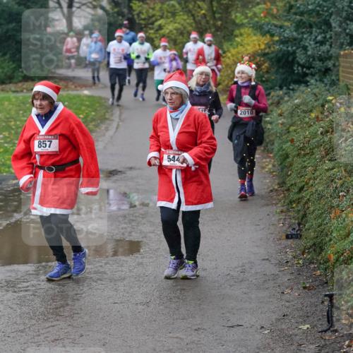 07.12.2025 - St. Pauli X-Mass-Run No. 15 Michael Burmester http://msf.ph/oto/9405554 07.12.2025 11:09:19 Laufen 15, 857, 544, 2010 meine-sportfotos.de