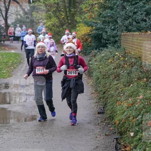 07.12.2025 - St. Pauli X-Mass-Run No. 15 Michael Burmester http://msf.ph/oto/9405558 07.12.2025 11:09:22 Laufen 1201, 2010 meine-sportfotos.de