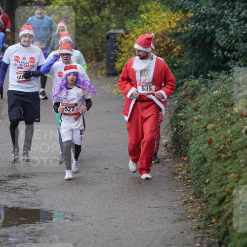 07.12.2025 - St. Pauli X-Mass-Run No. 15 Michael Burmester http://msf.ph/oto/9405563 07.12.2025 11:09:24 Laufen 1604, 527, 535 meine-sportfotos.de