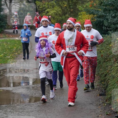 07.12.2025 - St. Pauli X-Mass-Run No. 15 Michael Burmester http://msf.ph/oto/9405570 07.12.2025 11:09:28 Laufen 527, 15, 535, 22 meine-sportfotos.de