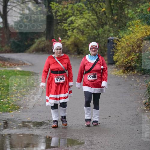 07.12.2025 - St. Pauli X-Mass-Run No. 15 Michael Burmester http://msf.ph/oto/9405596 07.12.2025 11:10:04 Laufen 077, 4103, 2246 meine-sportfotos.de