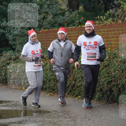 07.12.2025 - St. Pauli X-Mass-Run No. 15 Michael Burmester http://msf.ph/oto/9405611 07.12.2025 11:11:00 Laufen 4817 meine-sportfotos.de