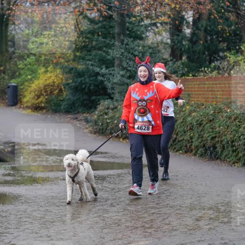 07.12.2025 - St. Pauli X-Mass-Run No. 15 Michael Burmester http://msf.ph/oto/9405636 07.12.2025 11:11:57 Laufen 00, 42, 4628 meine-sportfotos.de