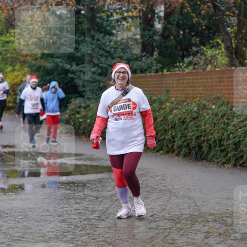 07.12.2025 - St. Pauli X-Mass-Run No. 15 Michael Burmester http://msf.ph/oto/9405662 07.12.2025 11:15:17 Laufen 15 meine-sportfotos.de