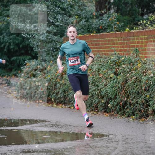 07.12.2025 - St. Pauli X-Mass-Run No. 15 Michael Burmester http://msf.ph/oto/9405687 07.12.2025 11:16:45 Laufen 3670, 3599 meine-sportfotos.de