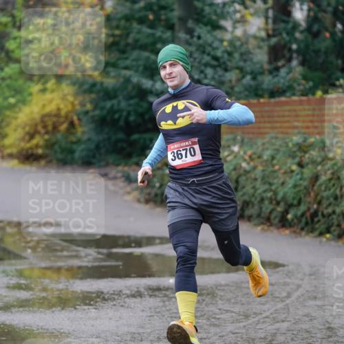 07.12.2025 - St. Pauli X-Mass-Run No. 15 Michael Burmester http://msf.ph/oto/9405697 07.12.2025 11:16:48 Laufen 15, 3670 meine-sportfotos.de