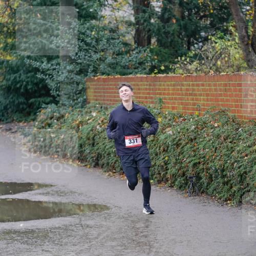 07.12.2025 - St. Pauli X-Mass-Run No. 15 Michael Burmester http://msf.ph/oto/9405720 07.12.2025 11:17:40 Laufen 331 meine-sportfotos.de