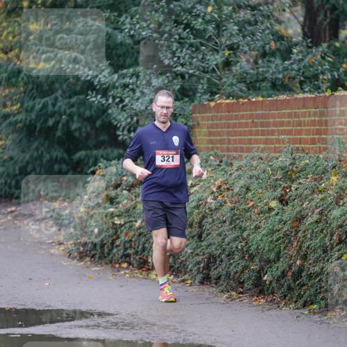 07.12.2025 - St. Pauli X-Mass-Run No. 15 Michael Burmester http://msf.ph/oto/9405798 07.12.2025 11:18:45 Laufen 5, 321 meine-sportfotos.de