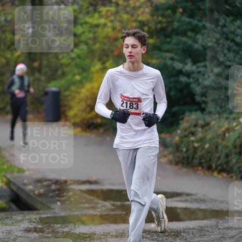 07.12.2025 - St. Pauli X-Mass-Run No. 15 Michael Burmester http://msf.ph/oto/9405813 07.12.2025 11:19:01 Laufen 2183 meine-sportfotos.de