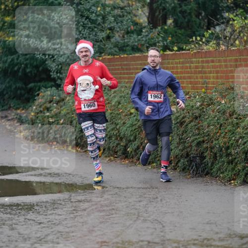 07.12.2025 - St. Pauli X-Mass-Run No. 15 Michael Burmester http://msf.ph/oto/9405831 07.12.2025 11:19:23 Laufen 1962, 1960 meine-sportfotos.de