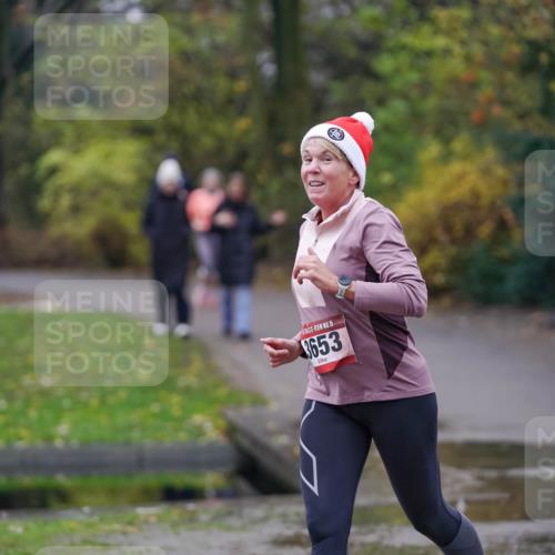 07.12.2025 - St. Pauli X-Mass-Run No. 15 Michael Burmester http://msf.ph/oto/9405850 07.12.2025 11:19:34 Laufen 15, 3653 meine-sportfotos.de