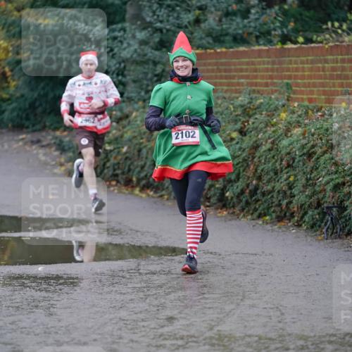 07.12.2025 - St. Pauli X-Mass-Run No. 15 Michael Burmester http://msf.ph/oto/9405888 07.12.2025 11:19:50 Laufen 2962, 2102 meine-sportfotos.de