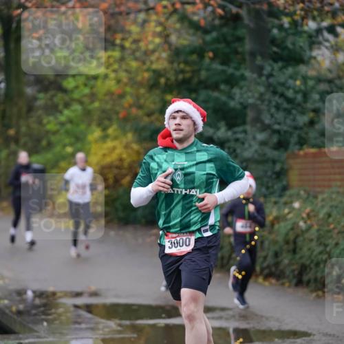 07.12.2025 - St. Pauli X-Mass-Run No. 15 Michael Burmester http://msf.ph/oto/9405930 07.12.2025 11:20:05 Laufen 15, 3000 meine-sportfotos.de