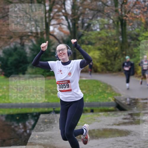 07.12.2025 - St. Pauli X-Mass-Run No. 15 Michael Burmester http://msf.ph/oto/9405960 07.12.2025 11:20:11 Laufen 3059 meine-sportfotos.de