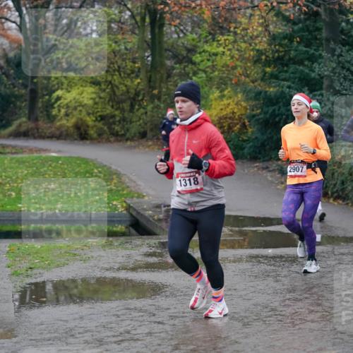 07.12.2025 - St. Pauli X-Mass-Run No. 15 Michael Burmester http://msf.ph/oto/9405977 07.12.2025 11:20:15 Laufen 1318, 2907, 728 meine-sportfotos.de