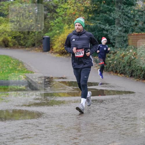 07.12.2025 - St. Pauli X-Mass-Run No. 15 Michael Burmester http://msf.ph/oto/9405988 07.12.2025 11:20:19 Laufen 1281 meine-sportfotos.de