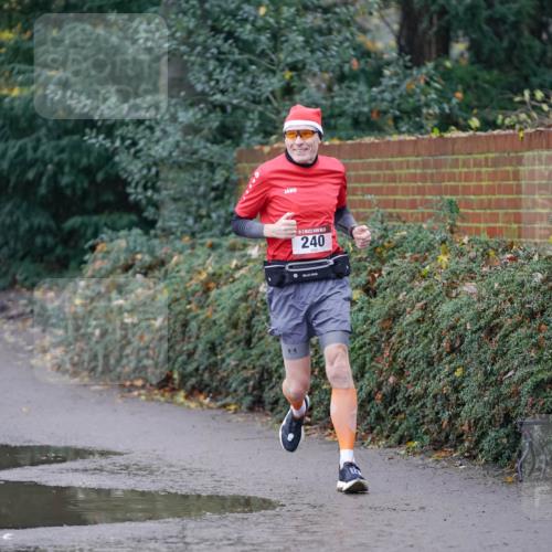 07.12.2025 - St. Pauli X-Mass-Run No. 15 Michael Burmester http://msf.ph/oto/9406024 07.12.2025 11:20:38 Laufen 14, 240 meine-sportfotos.de