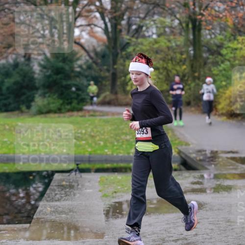 07.12.2025 - St. Pauli X-Mass-Run No. 15 Michael Burmester http://msf.ph/oto/9406066 07.12.2025 11:20:56 Laufen 3593 meine-sportfotos.de