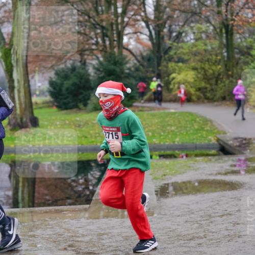 07.12.2025 - St. Pauli X-Mass-Run No. 15 Michael Burmester http://msf.ph/oto/9406100 07.12.2025 11:21:09 Laufen 1756, 2715 meine-sportfotos.de