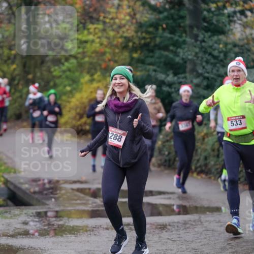 07.12.2025 - St. Pauli X-Mass-Run No. 15 Michael Burmester http://msf.ph/oto/9406143 07.12.2025 11:21:24 Laufen 288, 3347, 533 meine-sportfotos.de