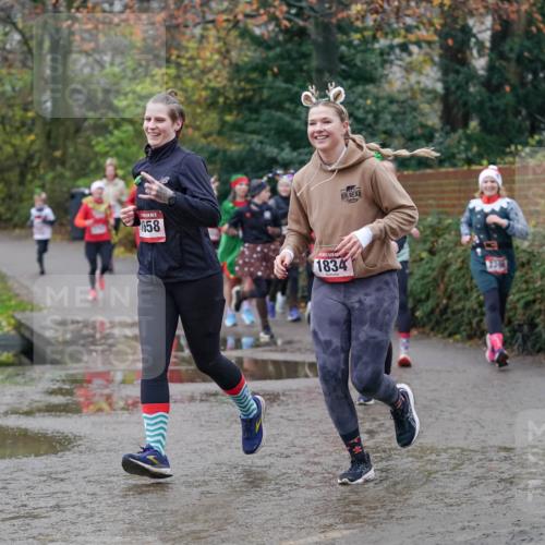 07.12.2025 - St. Pauli X-Mass-Run No. 15 Michael Burmester http://msf.ph/oto/9406166 07.12.2025 11:21:30 Laufen 658, 1834, 23 meine-sportfotos.de