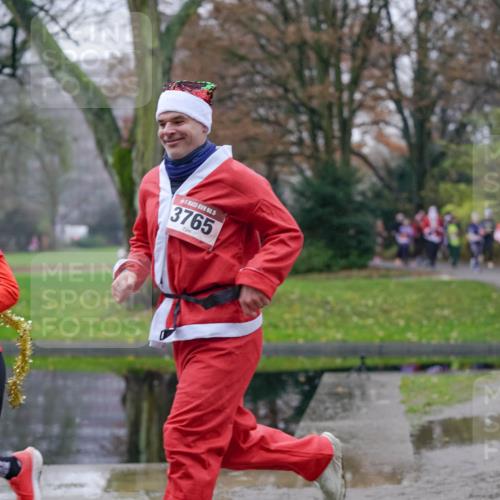 07.12.2025 - St. Pauli X-Mass-Run No. 15 Michael Burmester http://msf.ph/oto/9406203 07.12.2025 11:21:38 Laufen 5, 3765 meine-sportfotos.de
