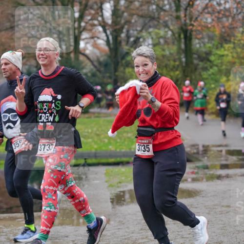 07.12.2025 - St. Pauli X-Mass-Run No. 15 Michael Burmester http://msf.ph/oto/9406328 07.12.2025 11:22:19 Laufen 355, 15, 3733, 8001, 1000, 15, 3135, 3204 meine-sportfotos.de