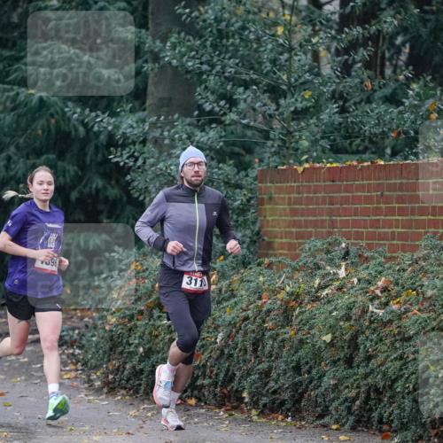 07.12.2025 - St. Pauli X-Mass-Run No. 15 Michael Burmester http://msf.ph/oto/9406368 07.12.2025 09:37:22 Laufen 96, 311, 31 meine-sportfotos.de