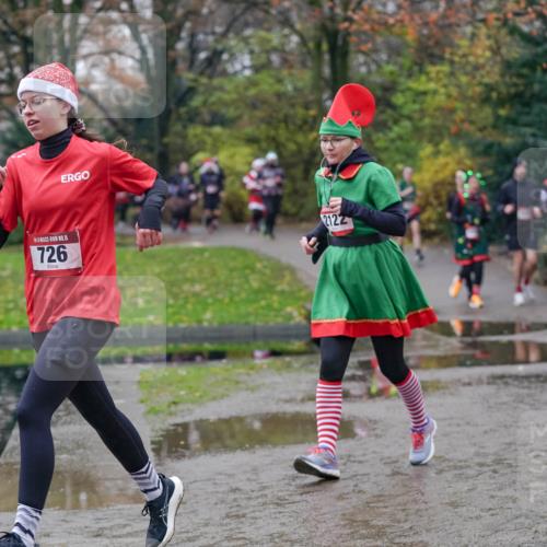 07.12.2025 - St. Pauli X-Mass-Run No. 15 Michael Burmester http://msf.ph/oto/9406371 07.12.2025 11:22:30 Laufen 15, 726, 2122 meine-sportfotos.de