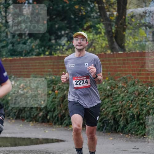 07.12.2025 - St. Pauli X-Mass-Run No. 15 Michael Burmester http://msf.ph/oto/9406388 07.12.2025 09:37:27 Laufen 15, 2224 meine-sportfotos.de