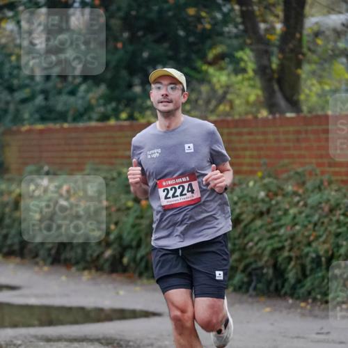 07.12.2025 - St. Pauli X-Mass-Run No. 15 Michael Burmester http://msf.ph/oto/9406392 07.12.2025 09:37:27 Laufen 15, 2224 meine-sportfotos.de