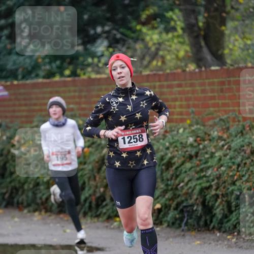 07.12.2025 - St. Pauli X-Mass-Run No. 15 Michael Burmester http://msf.ph/oto/9406410 07.12.2025 09:37:43 Laufen 15, 1258 meine-sportfotos.de