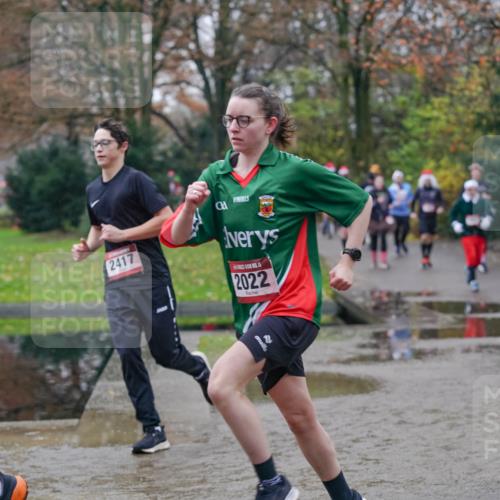07.12.2025 - St. Pauli X-Mass-Run No. 15 Michael Burmester http://msf.ph/oto/9406431 07.12.2025 11:22:37 Laufen 2417, 2022, 652 meine-sportfotos.de