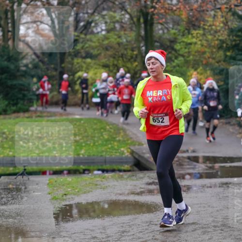07.12.2025 - St. Pauli X-Mass-Run No. 15 Michael Burmester http://msf.ph/oto/9406433 07.12.2025 11:22:39 Laufen 15, 652, 1061 meine-sportfotos.de